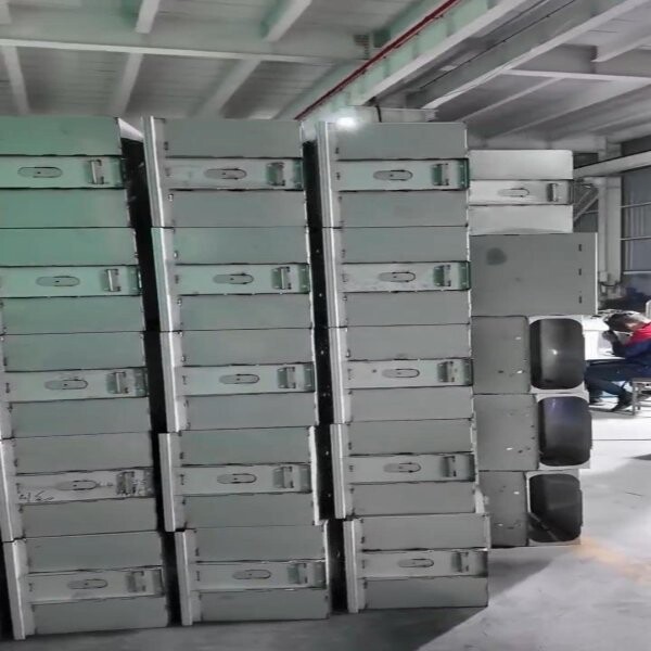 冷板机箱壳体加工 | 冷轧板机柜外壳 加固结构定做